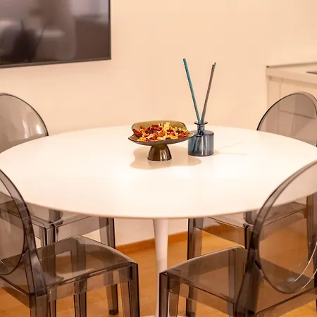 Daire Corso Collection, Design Milano