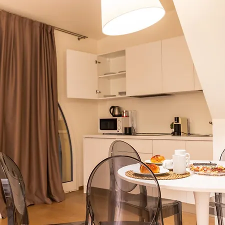 Corso Collection, Design アパート